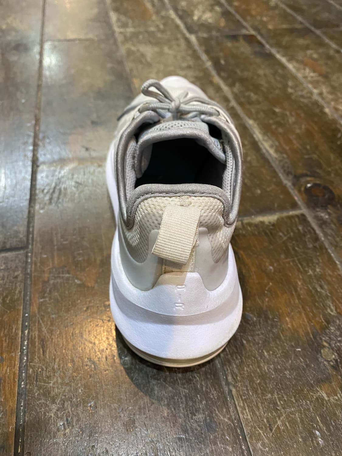 Nike 나이키 에어맥스 엑시스 245size 상품이미지5