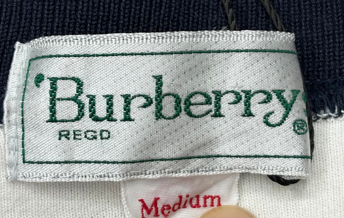 90s 버버리 스펠아웃 아이보리 자수 맨투맨 상품이미지6