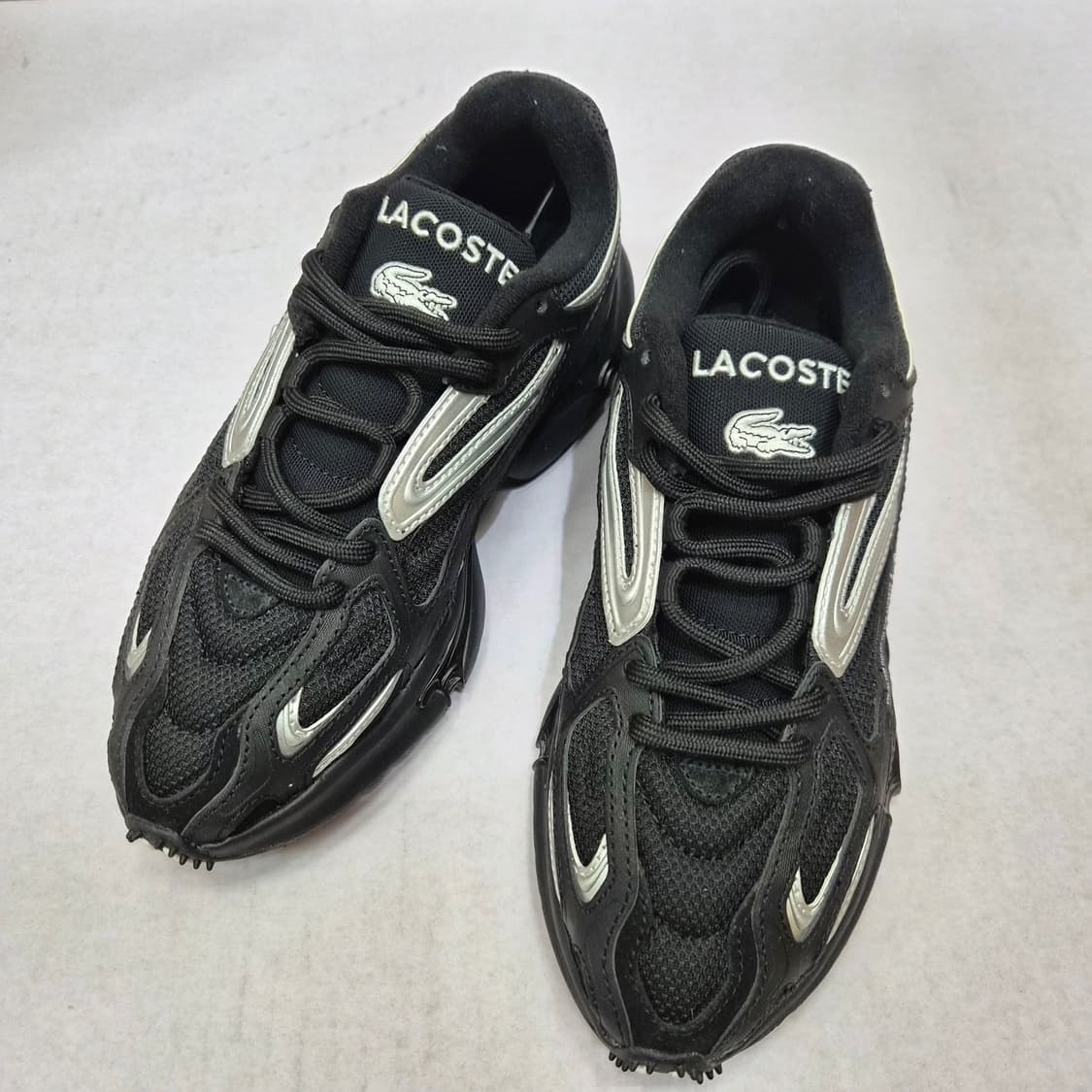 (새상품) 라코스테 L003 2K24 블랙 상품이미지1