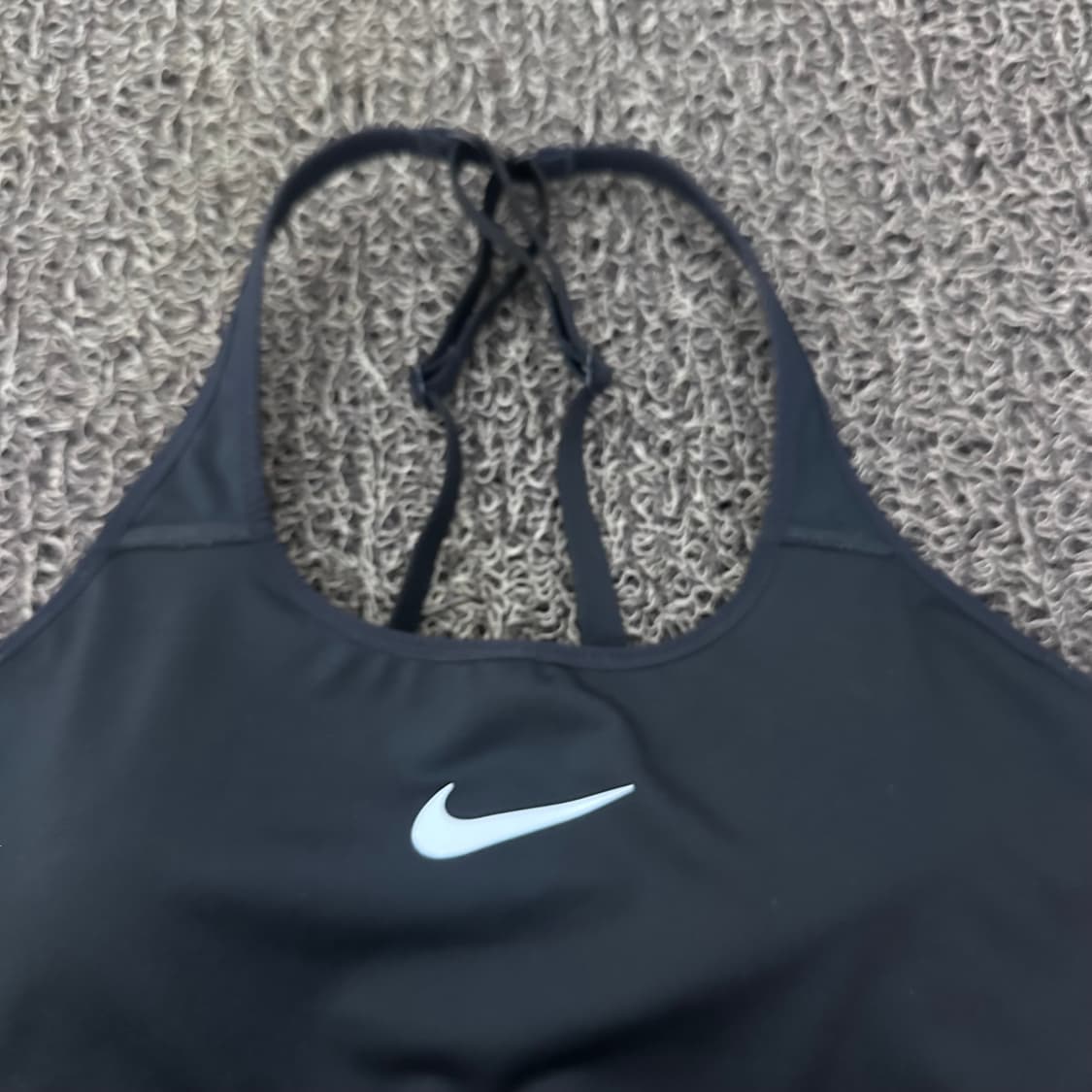 NIKE 나이키 여성 스우시 패드 스포츠 브라 L 상품이미지3