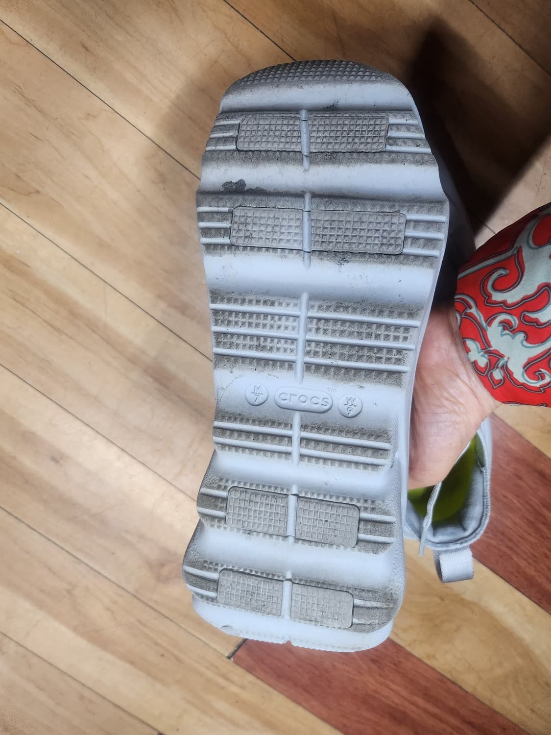 크록스슬립온 상품이미지2