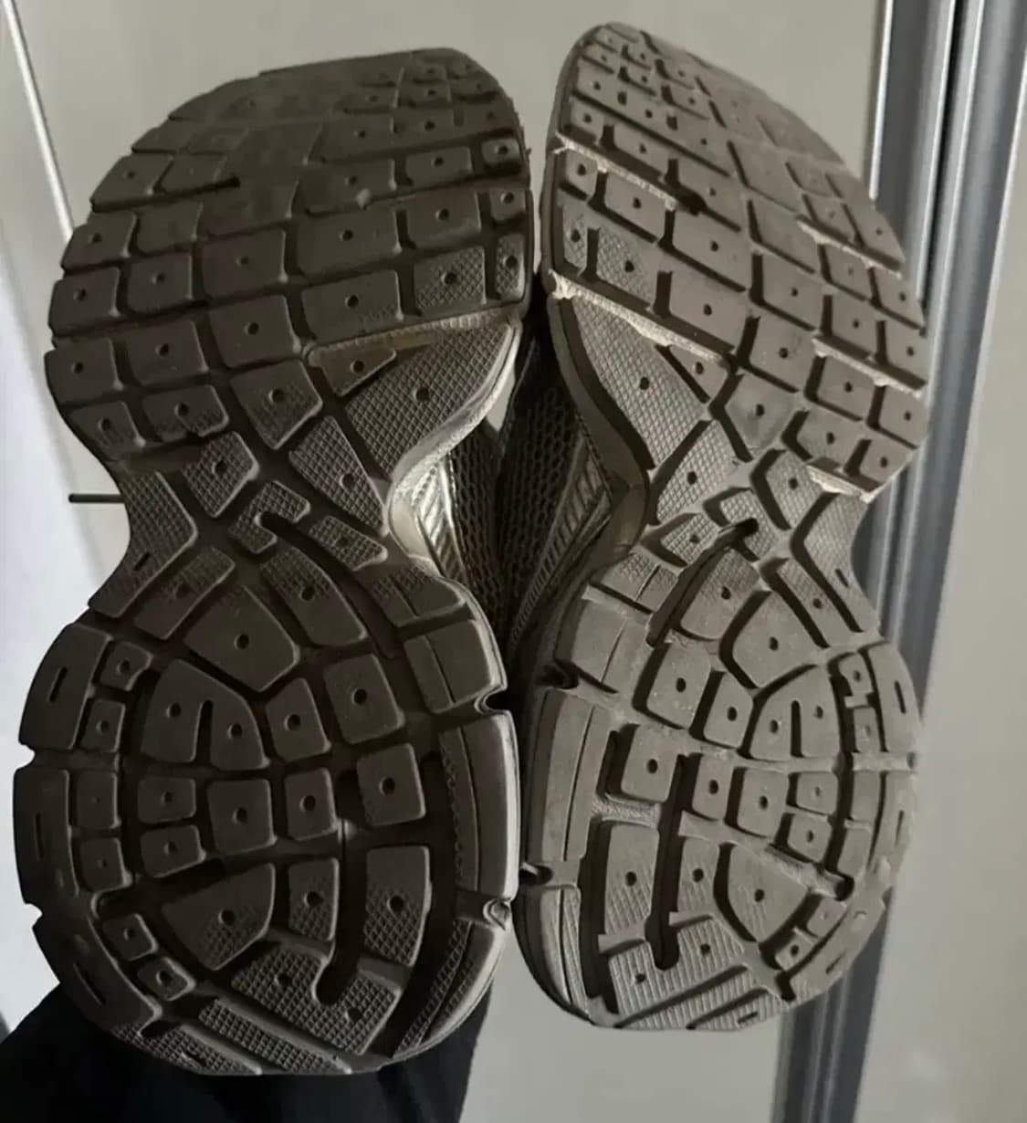 발렌시아가 3XL 라이트 베이지 40 사이즈 상품이미지3