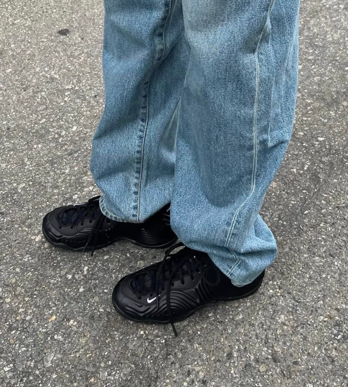 [235] 나이키 꼼데가르송 에어 폼포짓 원 상품이미지1