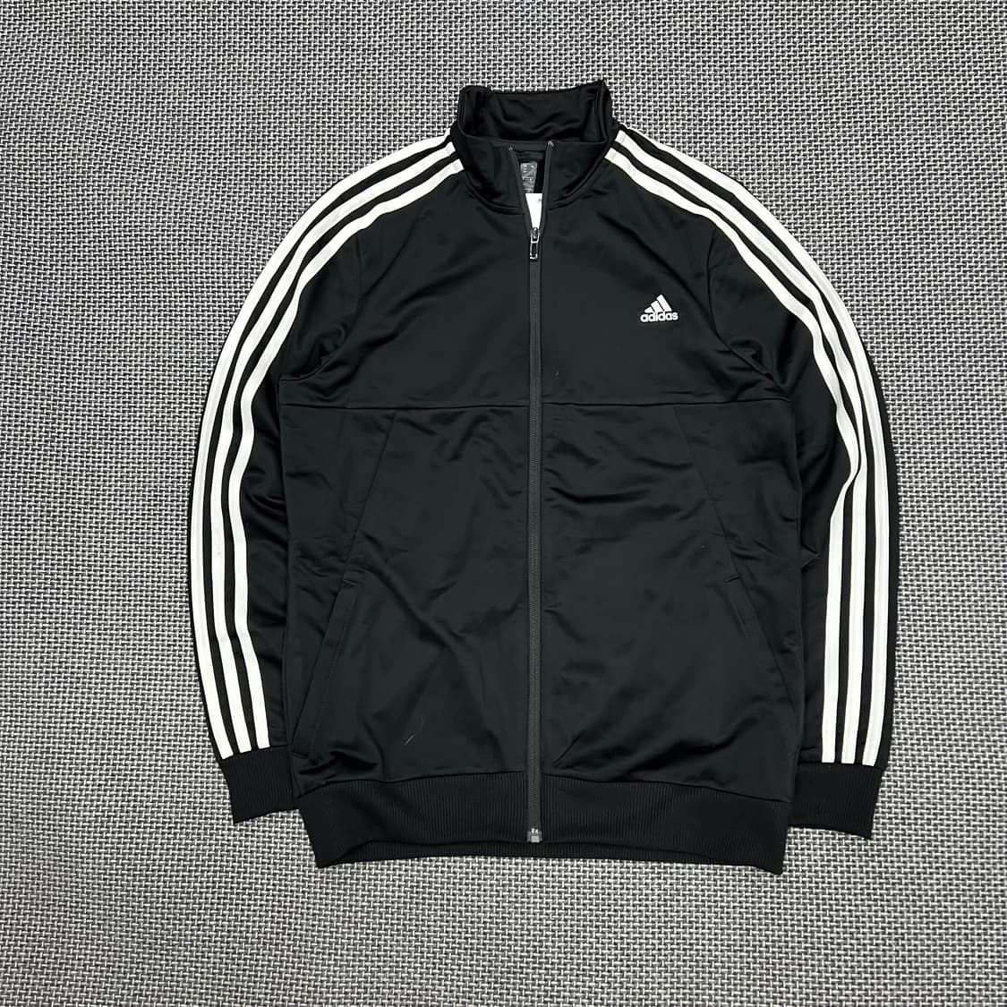 착샷O 아디다스 블랙 져지 170 상품이미지1