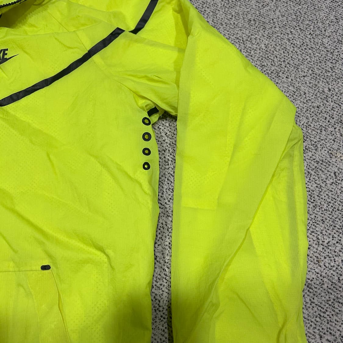 나이키 러닝자켓 상품이미지5