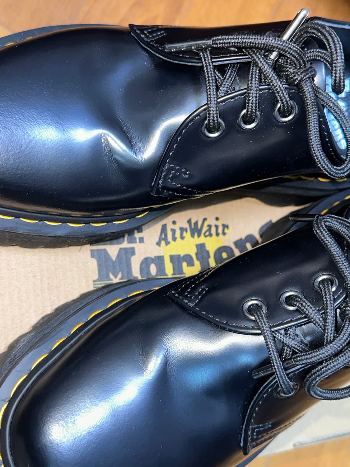 닥터마틴 1461 쿼드 250 UK6 상품이미지6