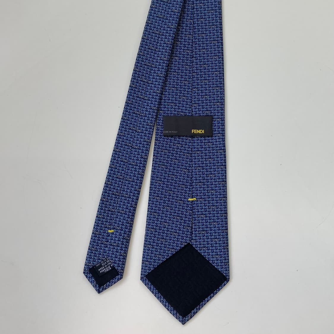 (새상품급)펜디 영문모노그램 FENDI 명품 정품넥타이 상품이미지3