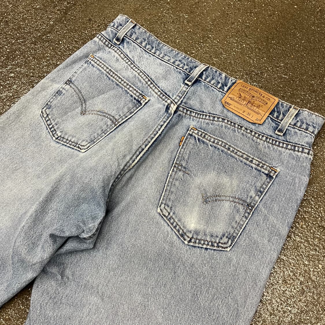 90s USA Levis550 데미지 팬츠 (35“) 상품이미지6