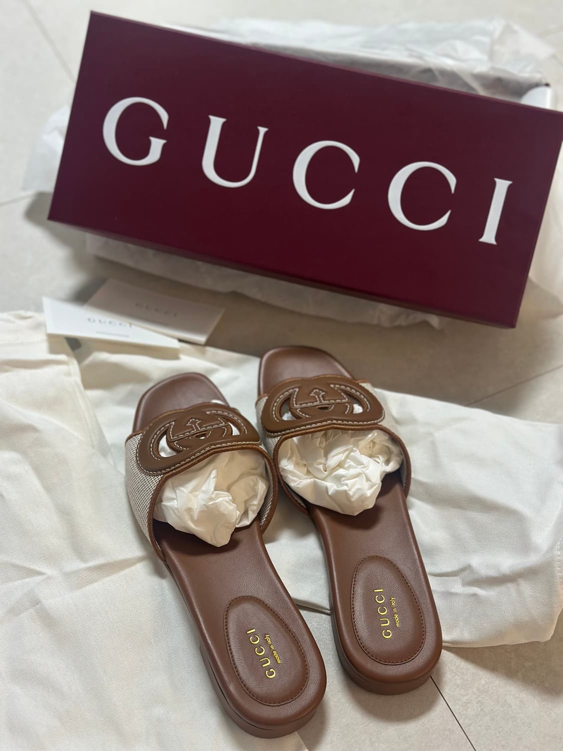 구찌 인터로킹 슬리퍼 상품이미지3