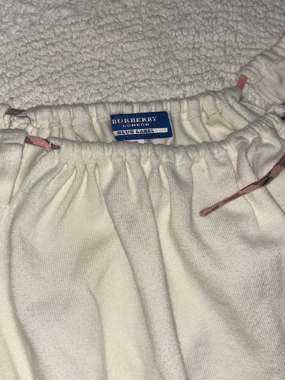 버버리 블루라벨 핑크체크리본 오프숄더 상품이미지3