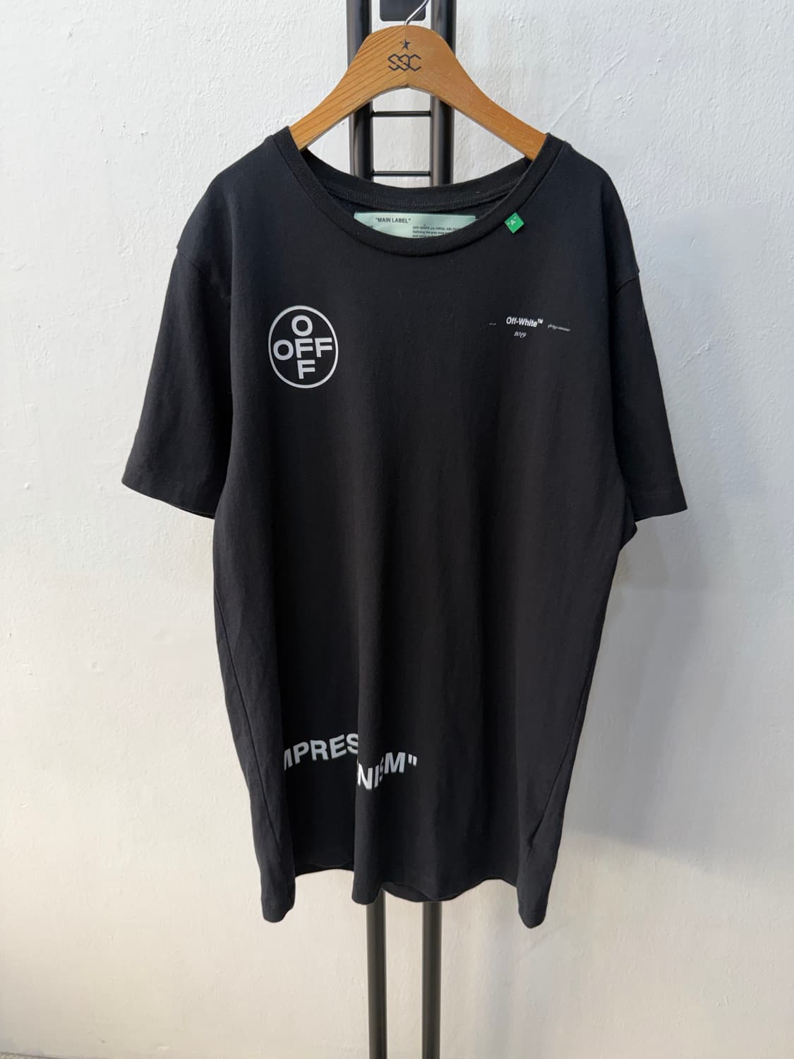 정품) 오프화이트 스텐실 에로우 반팔티 L 상품이미지2