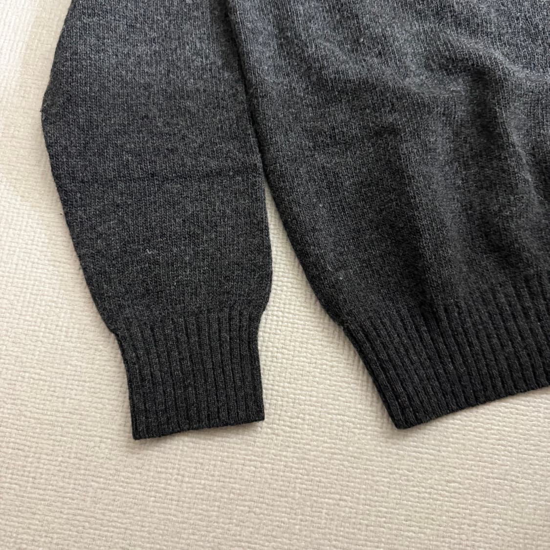 라코스테 차콜 그레이 니트 상품이미지4