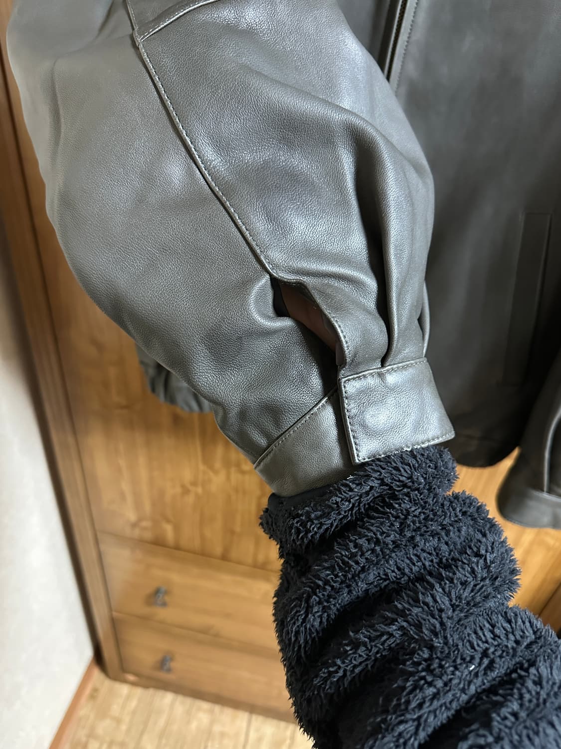 아모멘토 램스킨 레더 블루종 M사이즈 판매 상품이미지4