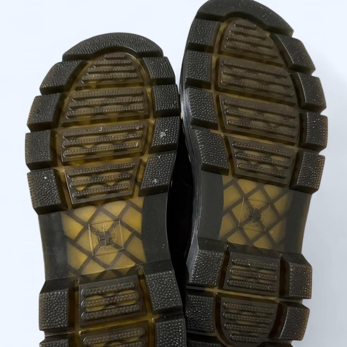 닥터마틴 리더 와이오밍 레더 유틸리티 슈즈 블랙 260 상품이미지4