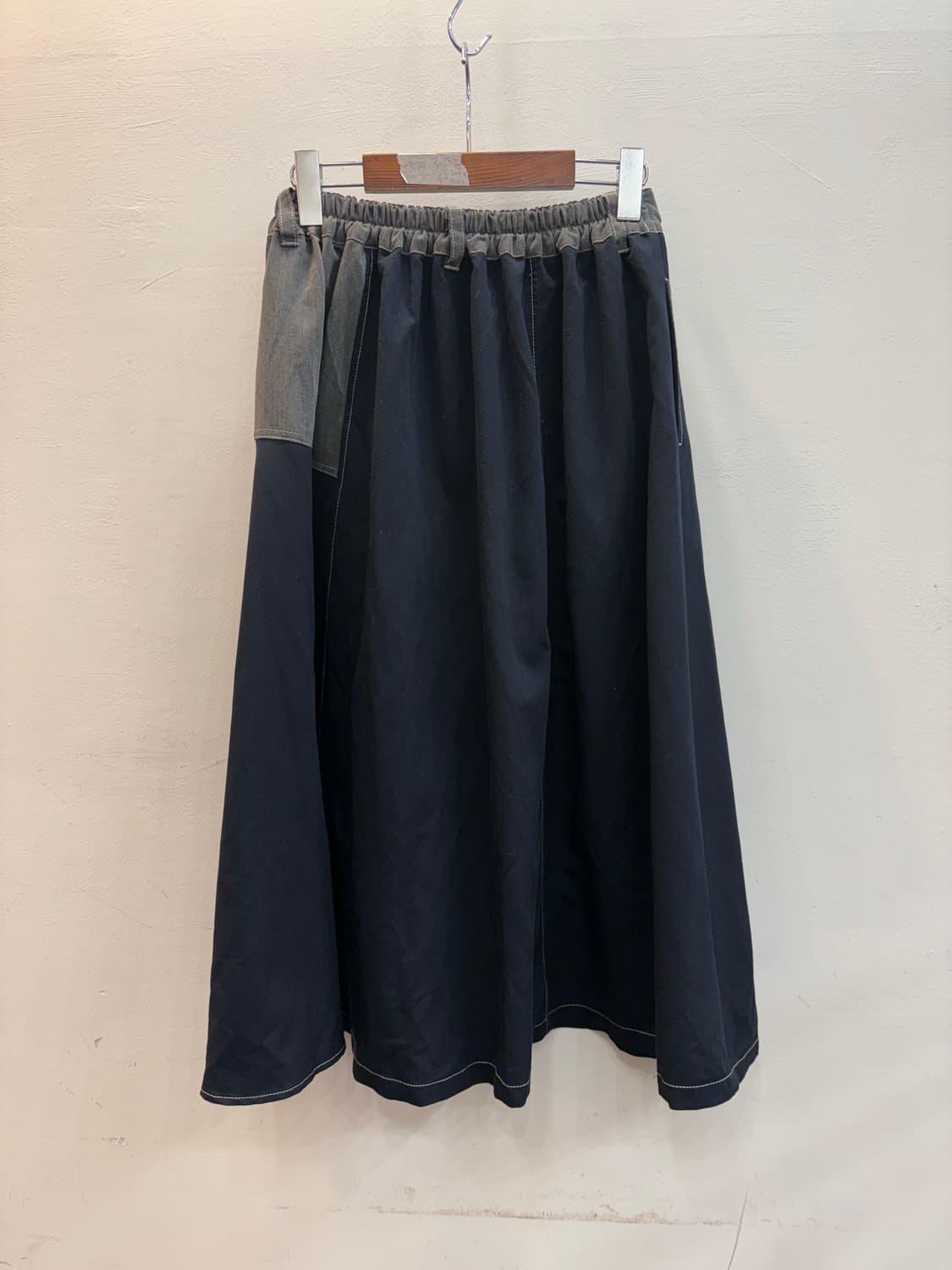 네이비 그레이 패치 스커트  상품이미지3