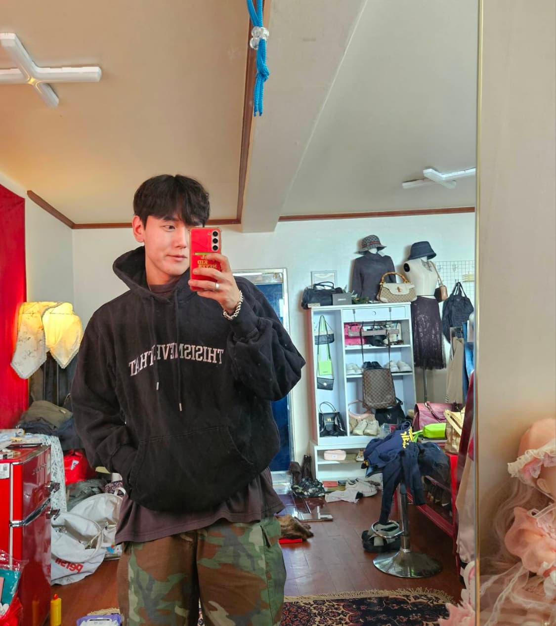 디스이즈네버댓 워시드 빈티지 블랙 레터링 후드티셔츠  상품이미지2