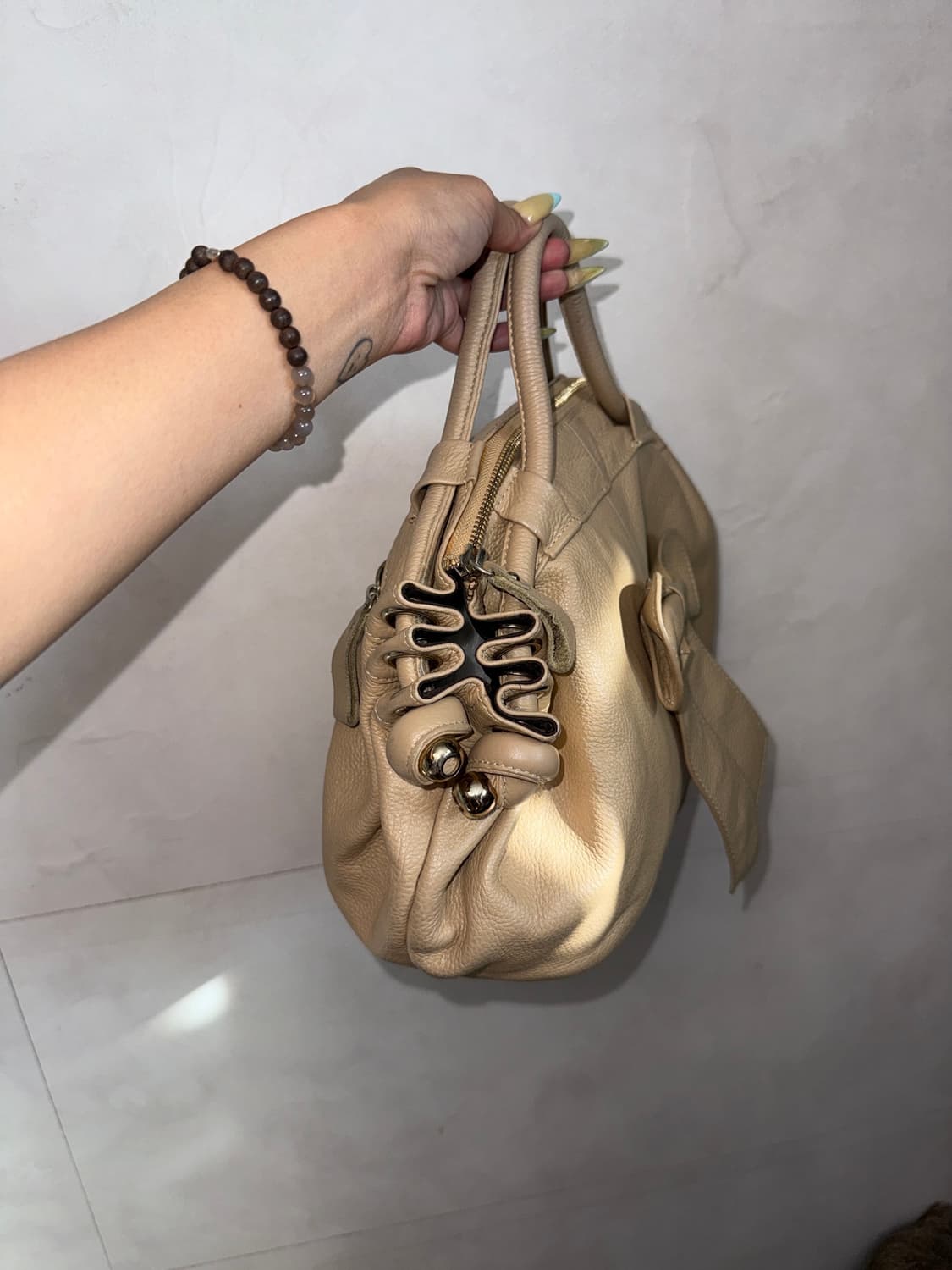 Beige shirring ribbon hand bag 상품이미지3