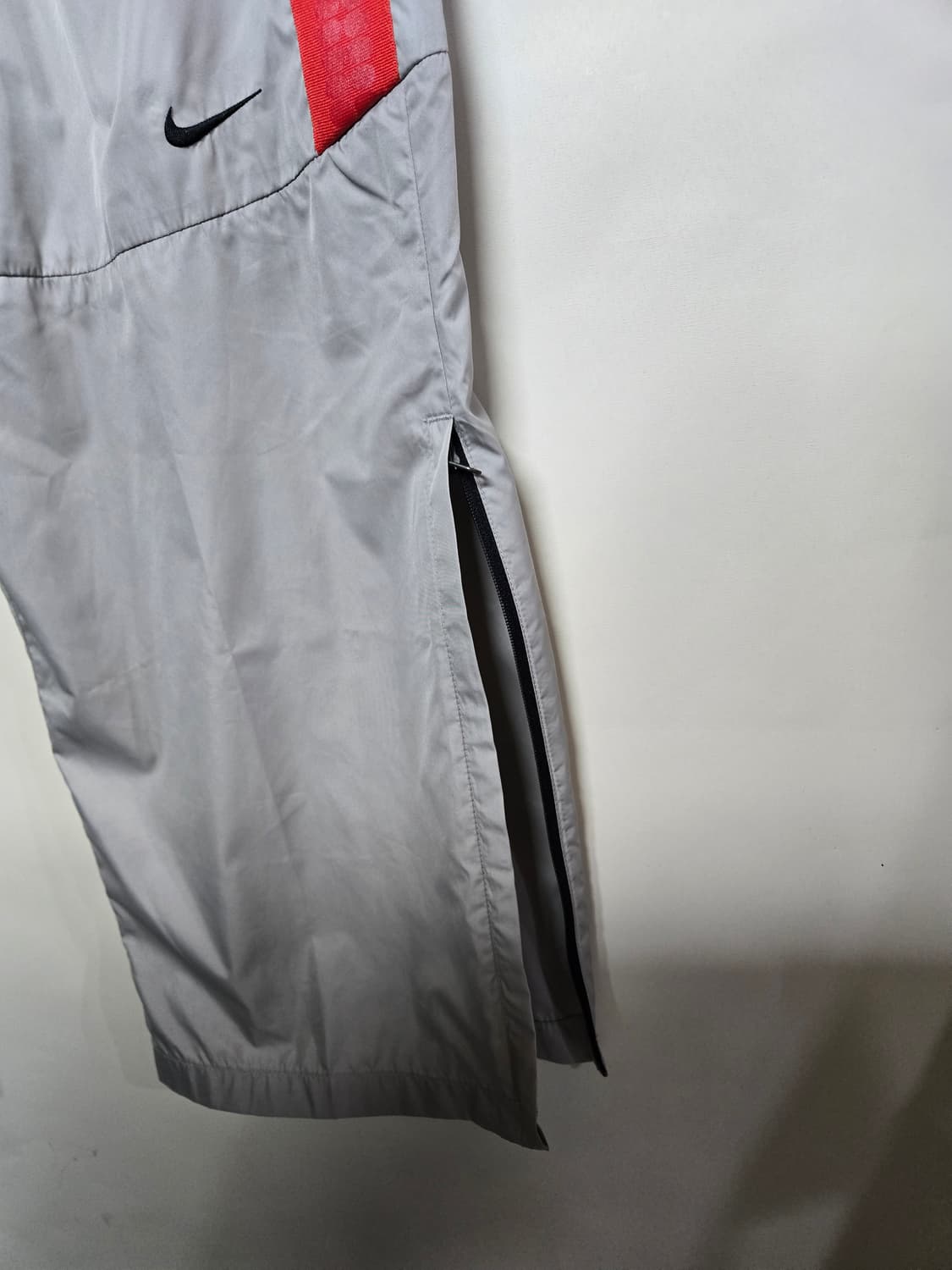 나이키 회색 트레이닝 바지 레드 라인XL 상품이미지4