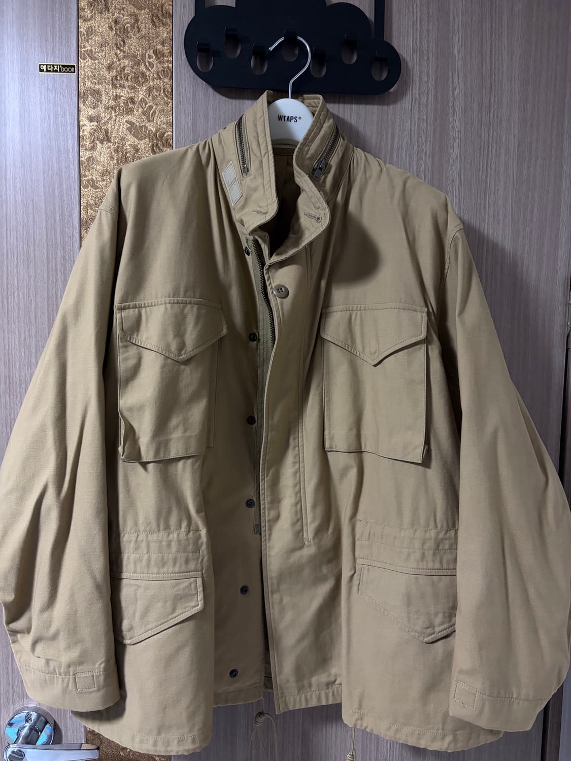 더블탭스 Wtaps Mil M65자켓 사틴 베이지 03 상품이미지8