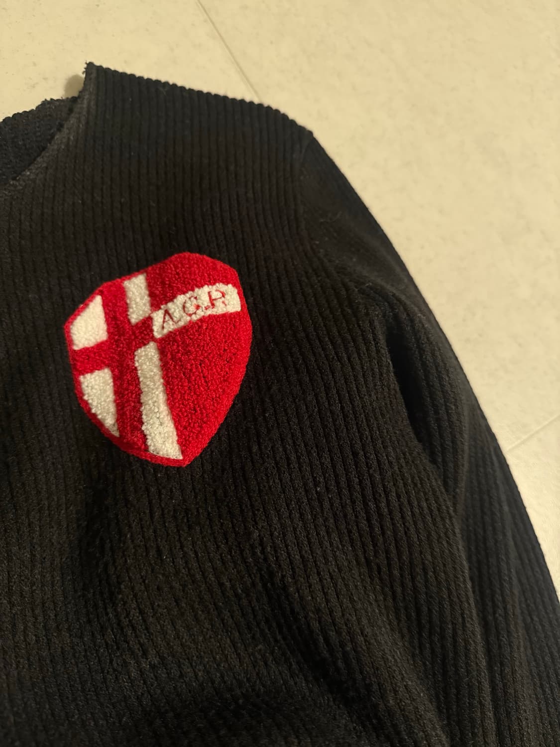 하이드로겐 슬림핏 니트 상품이미지4