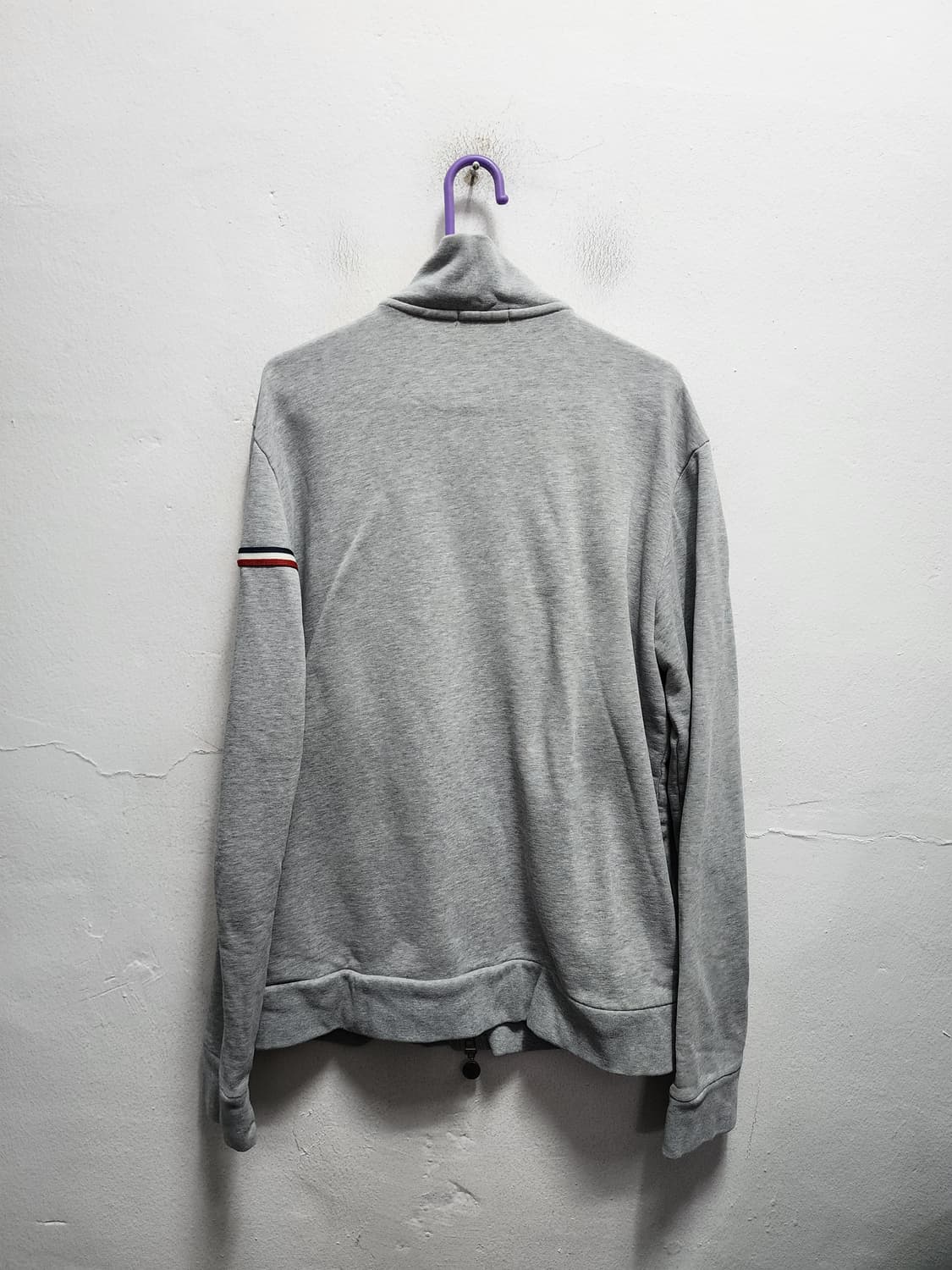 몽클레어 전투용 그레이 집업 상품이미지2