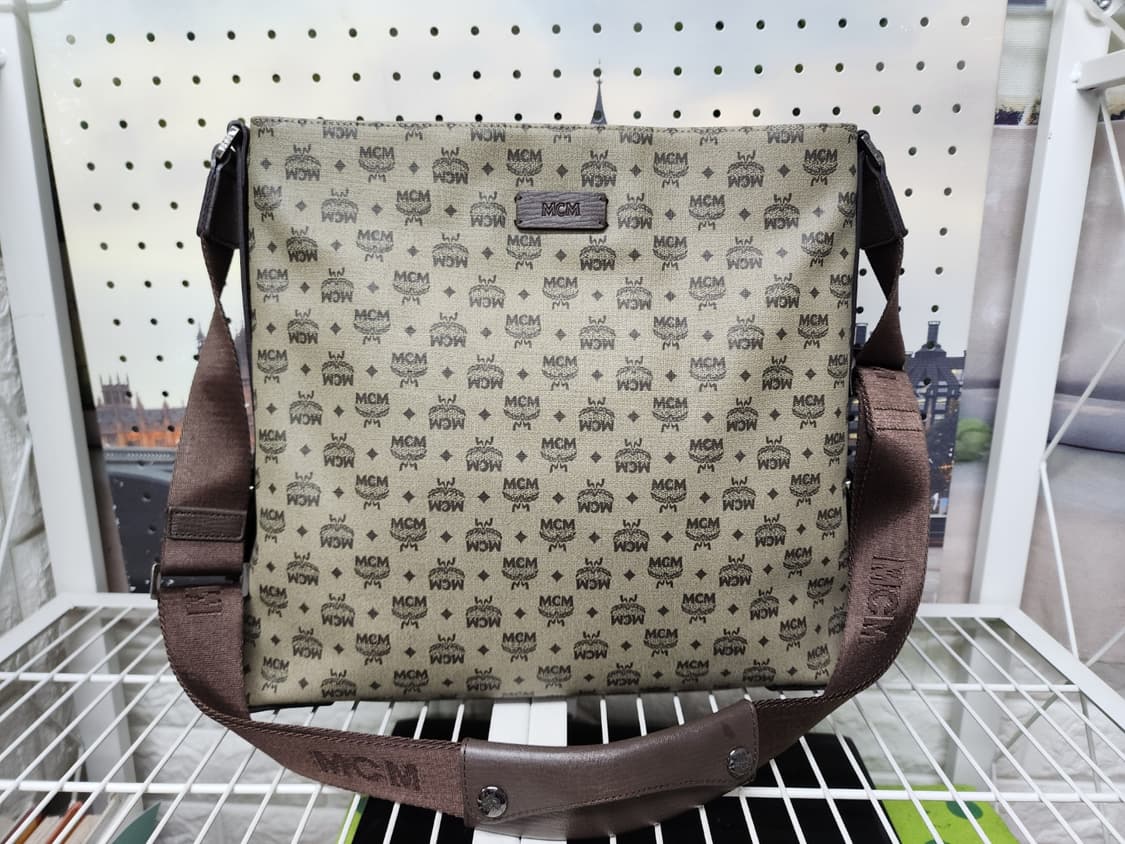MCM 비세토스 남성 메신저백 크로스백 BB71 상품이미지1