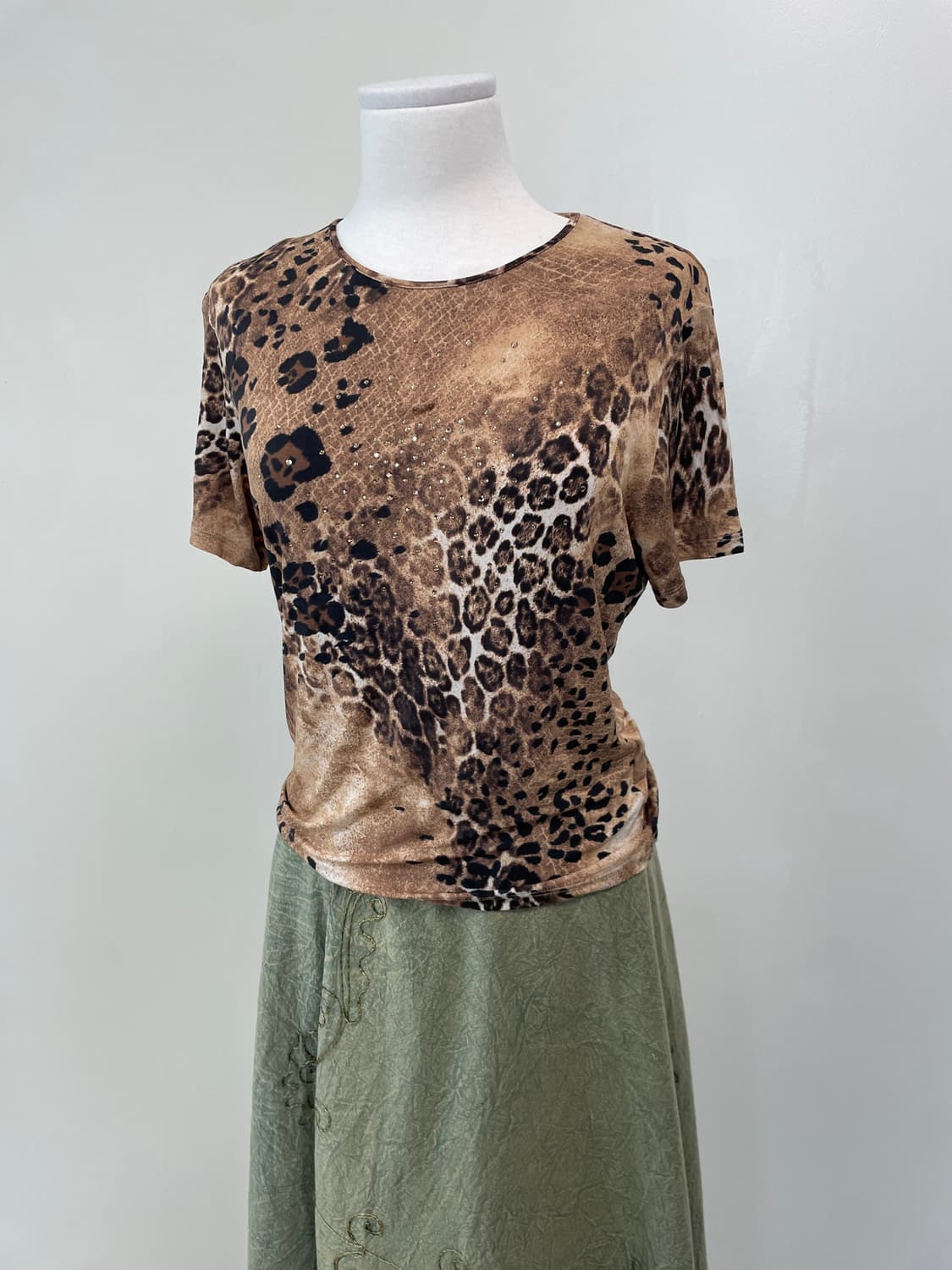 Tr38tto 이태리 레오파드 실크 반팔티 상품이미지1