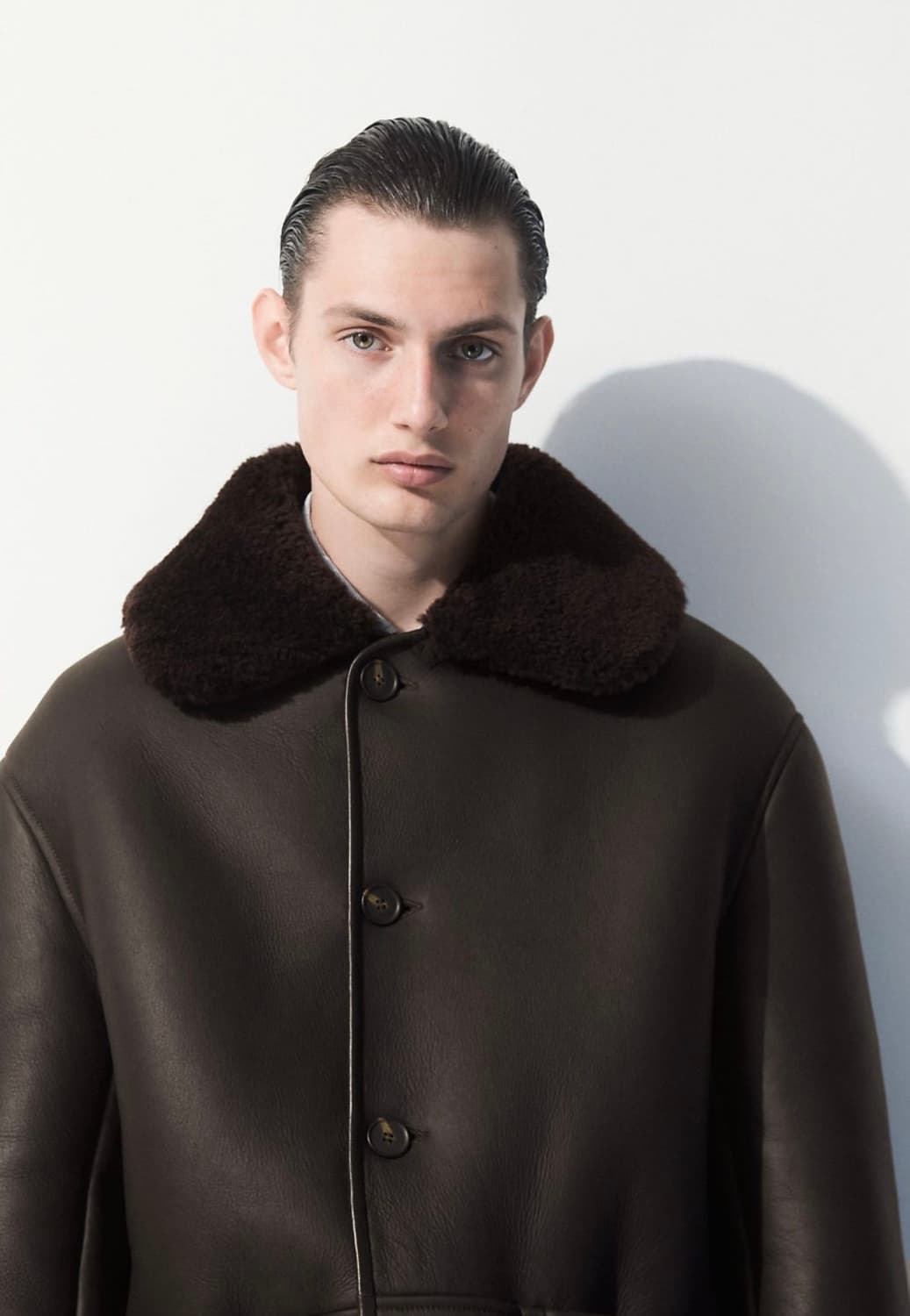 코스 리버서블 시어링 에비에이터 재킷 무스탕 상품이미지3