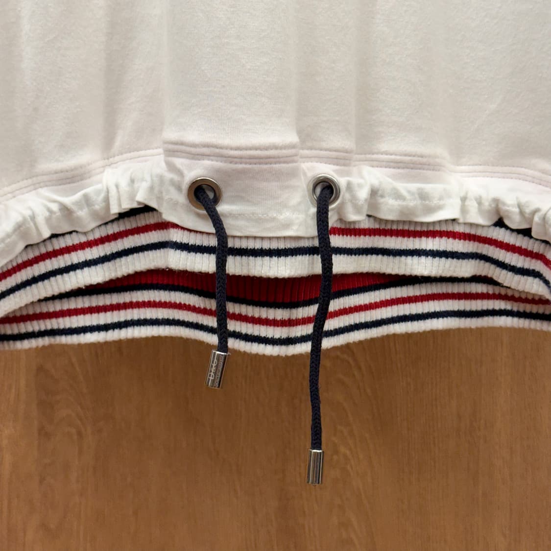 돌체앤가바나 후드 반팔 티셔츠 스트라이프 포인트 밑단 스트링 화이트 상품이미지6