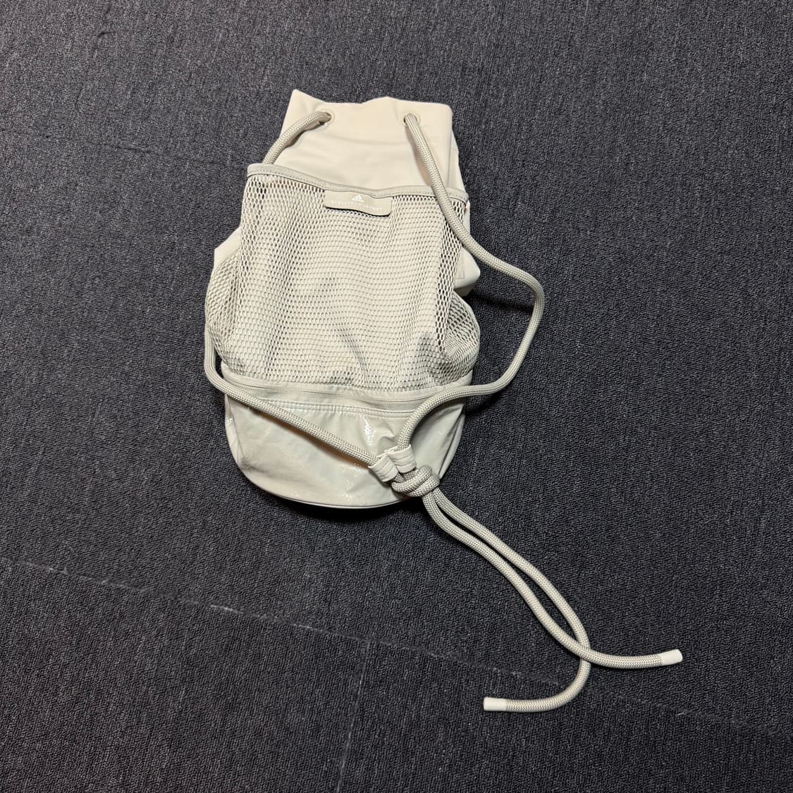 아디다스 x 스텔라 매카트니 원통 백팩  상품이미지6