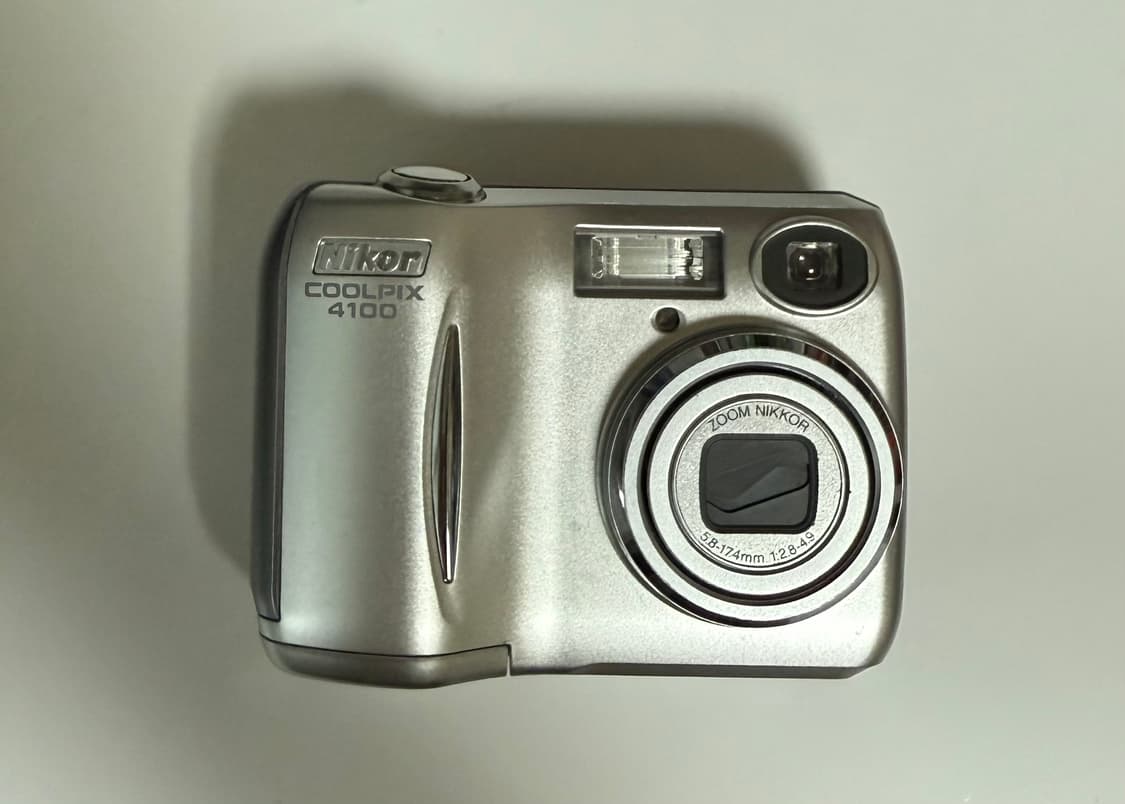니콘 쿨픽스 4100 빈티지 디카 판매 상품이미지1