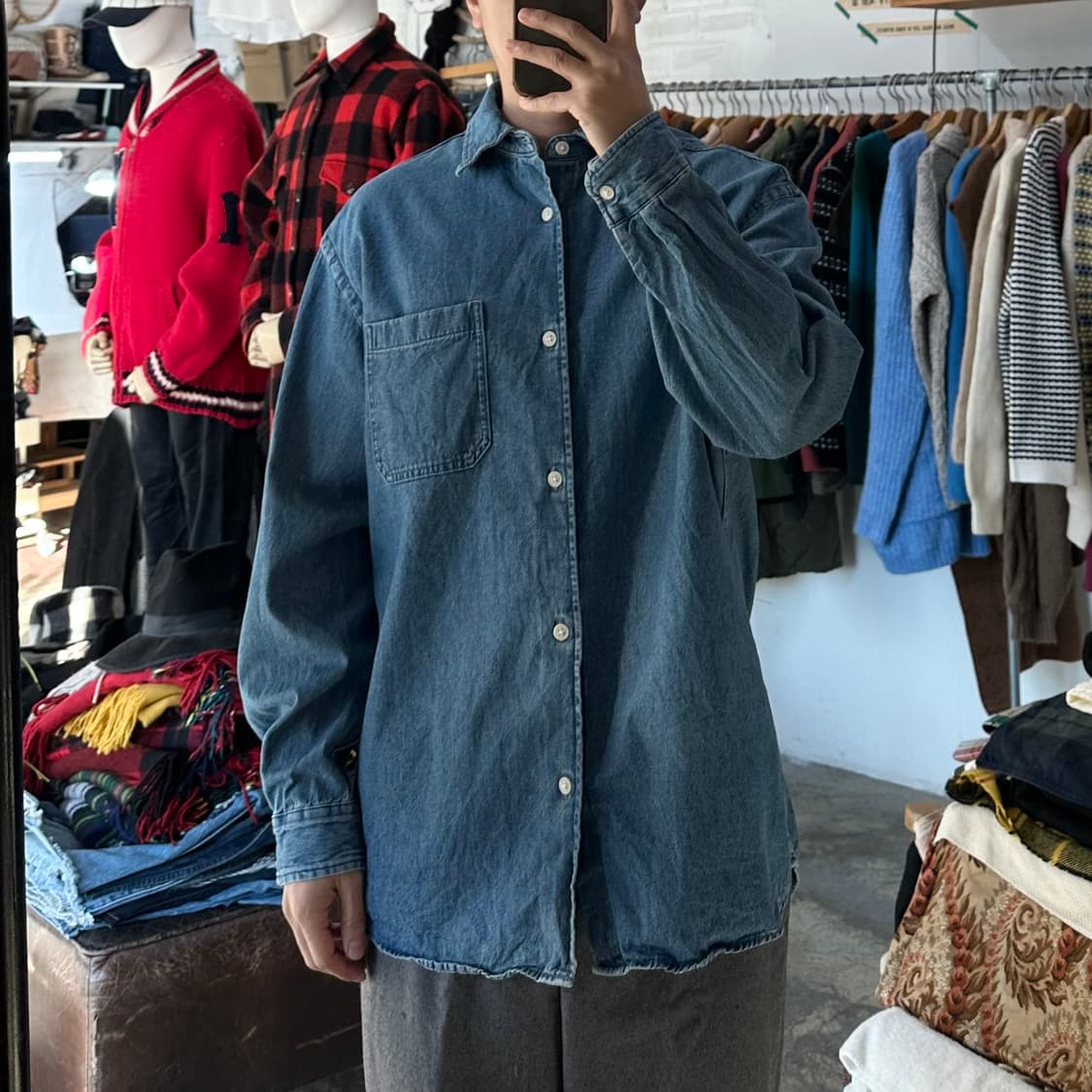 (착용컷) GU 데님 셔츠 (남성용 103) 상품이미지3