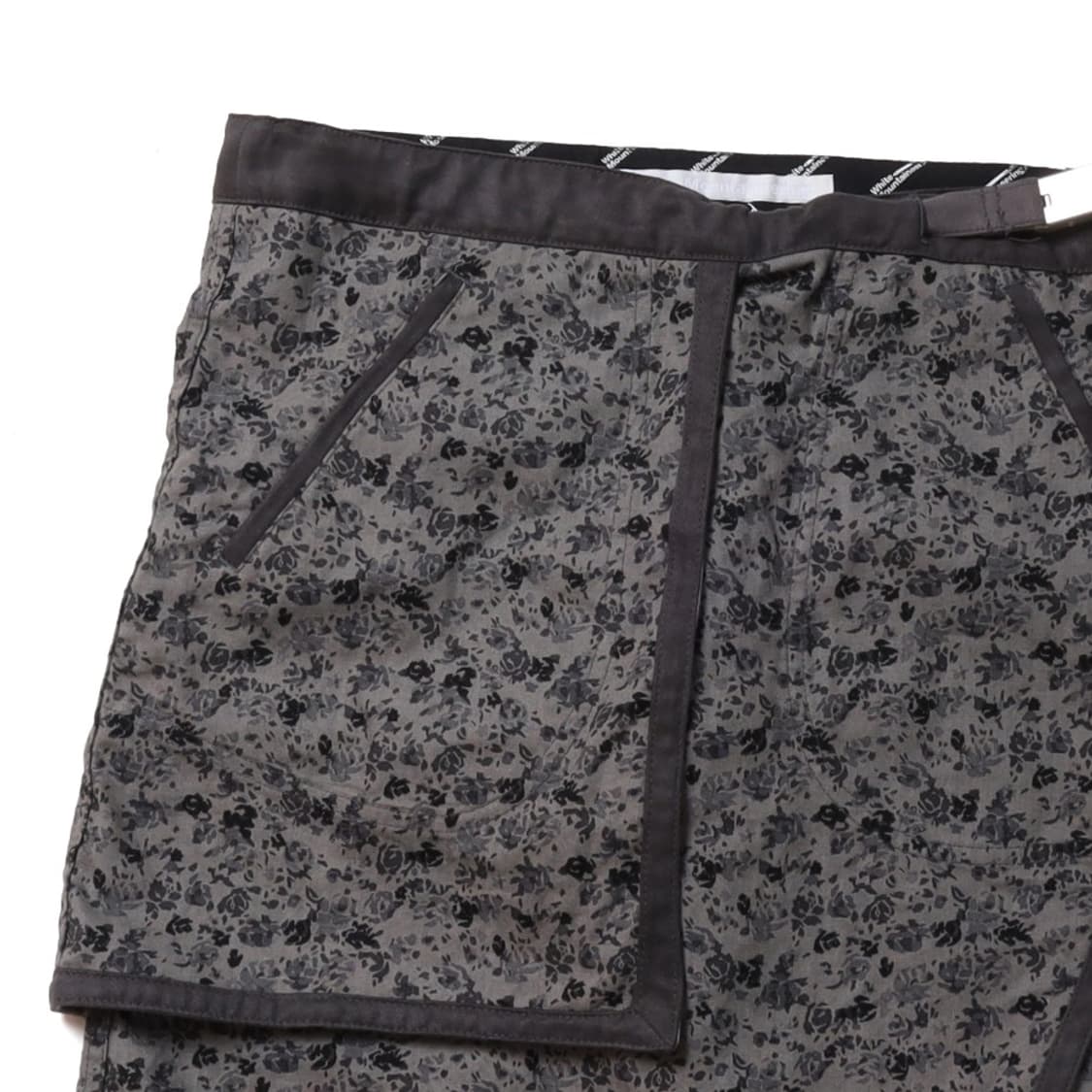 WHITE MOUNTAINEERING Belted Floral Skirt 상품이미지2
