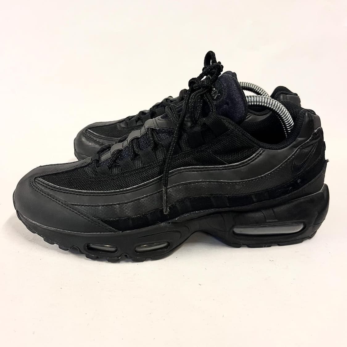 나이키 에어맥스95 트리플블랙 상품이미지4