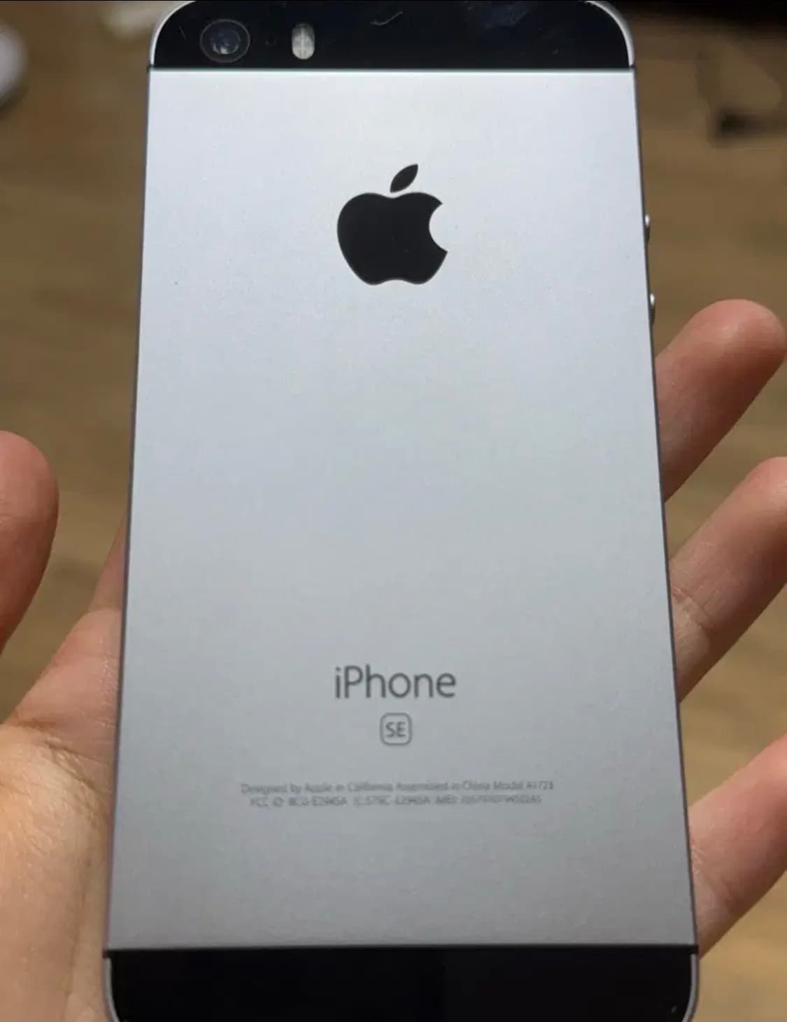 아이폰se 스페이스그레이 64기가 상품이미지1