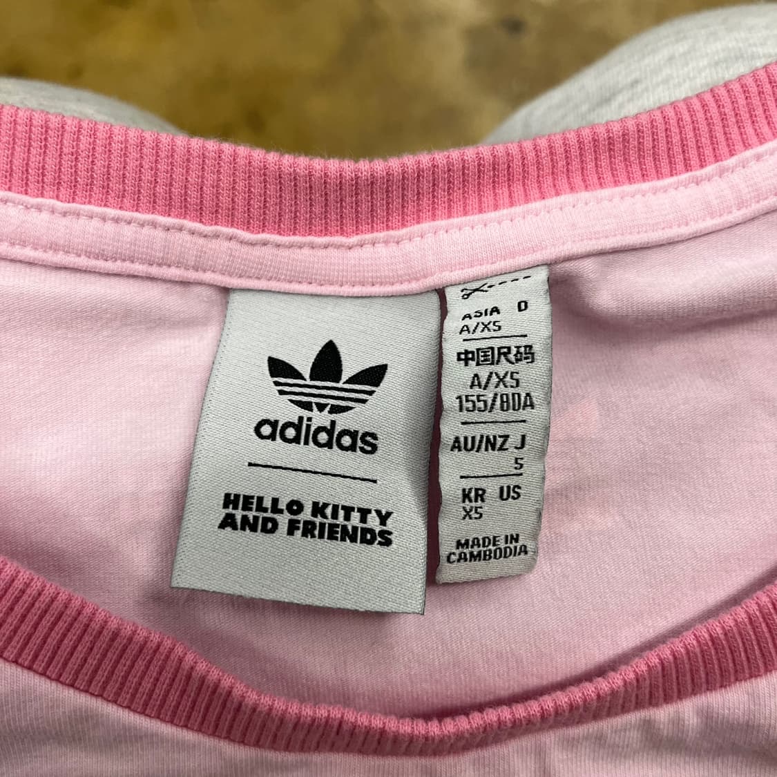 아디다스 쿠로미 배색 핑크 딸기우유 크롭 반팔  상품이미지4