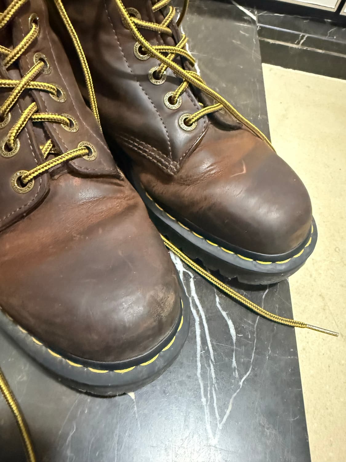 닥터마틴 디스이즈네버댓 280 상품이미지4