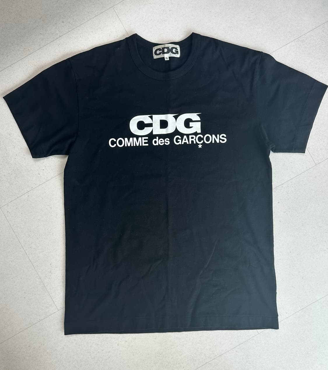 꼼데가르송 반팔 티셔츠 CDG 상품이미지1