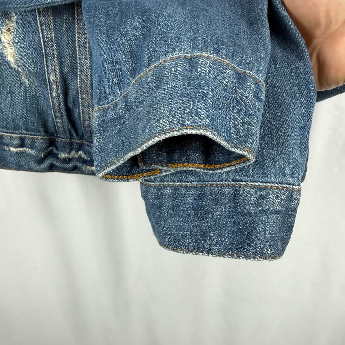 (S) 홀리스터 우먼스 데미지 트러커 데님 크롭 자켓 상품이미지4