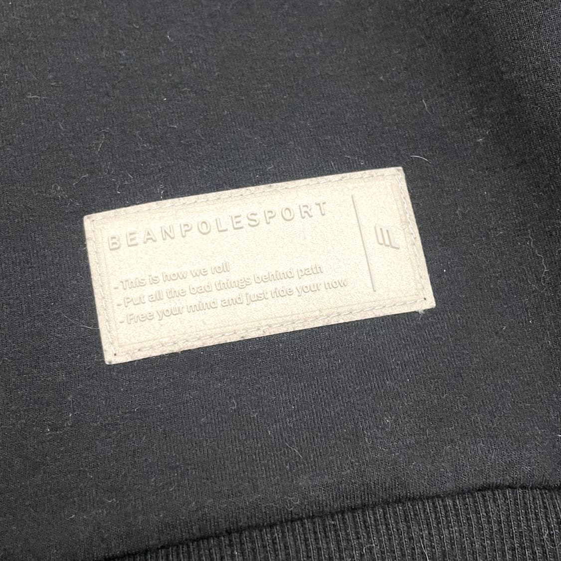 빈폴 스포츠 포켓디테일 블랙 맨투맨 남성105 상품이미지4