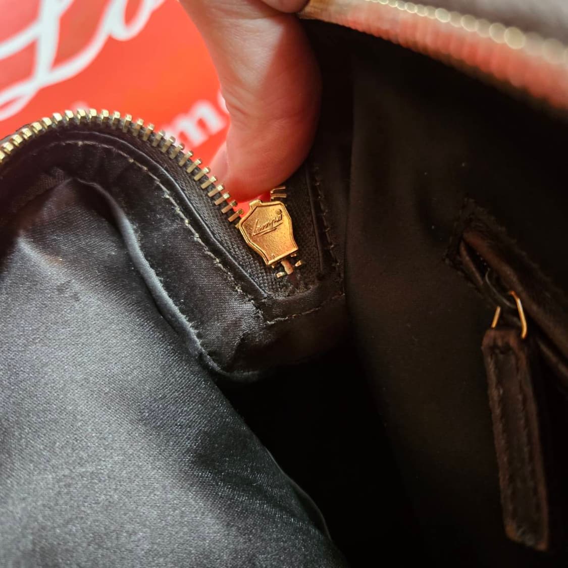 입생로랑(YSL) 뮤즈 브라운 레더 토트백 상품이미지10