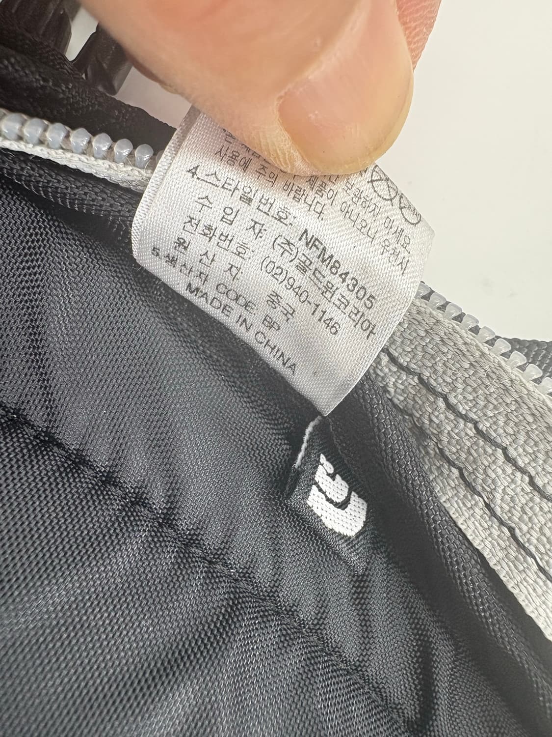 THENORTHFACE 노스페이스 에센셜 백팩 블랙  상품이미지8