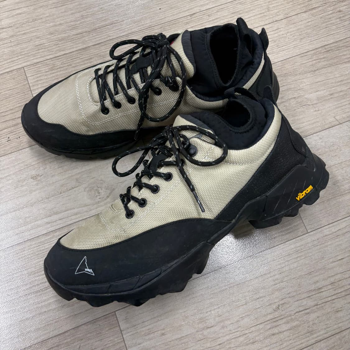 로아 하이킹 닐 샌드 43 상품이미지1