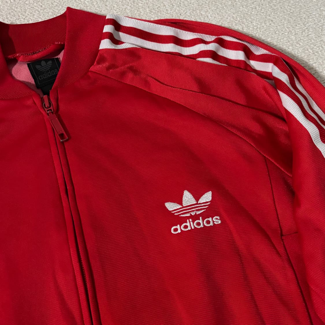 아디다스 올드스쿨 슈퍼걸 크롭 레드 트랙탑 져지 상품이미지2