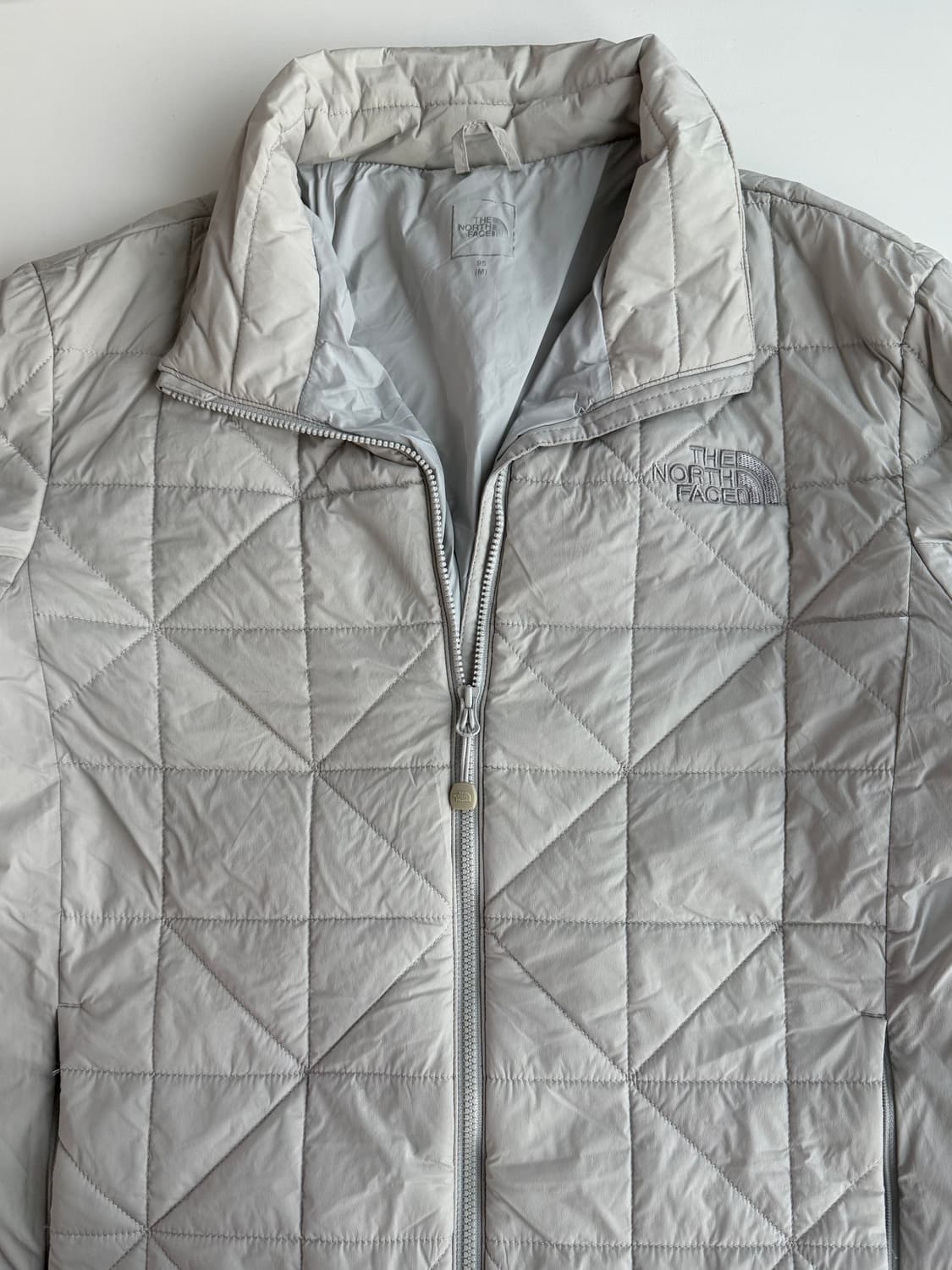 노스페이스 경량패딩 상품이미지3