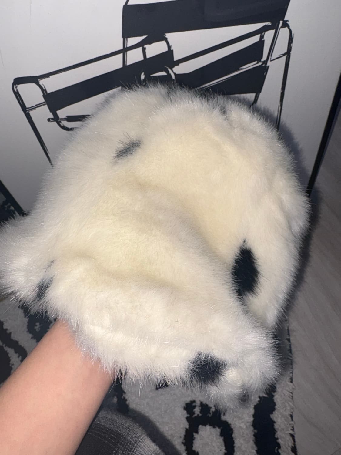 러브이즈트루 털모자 상품이미지3