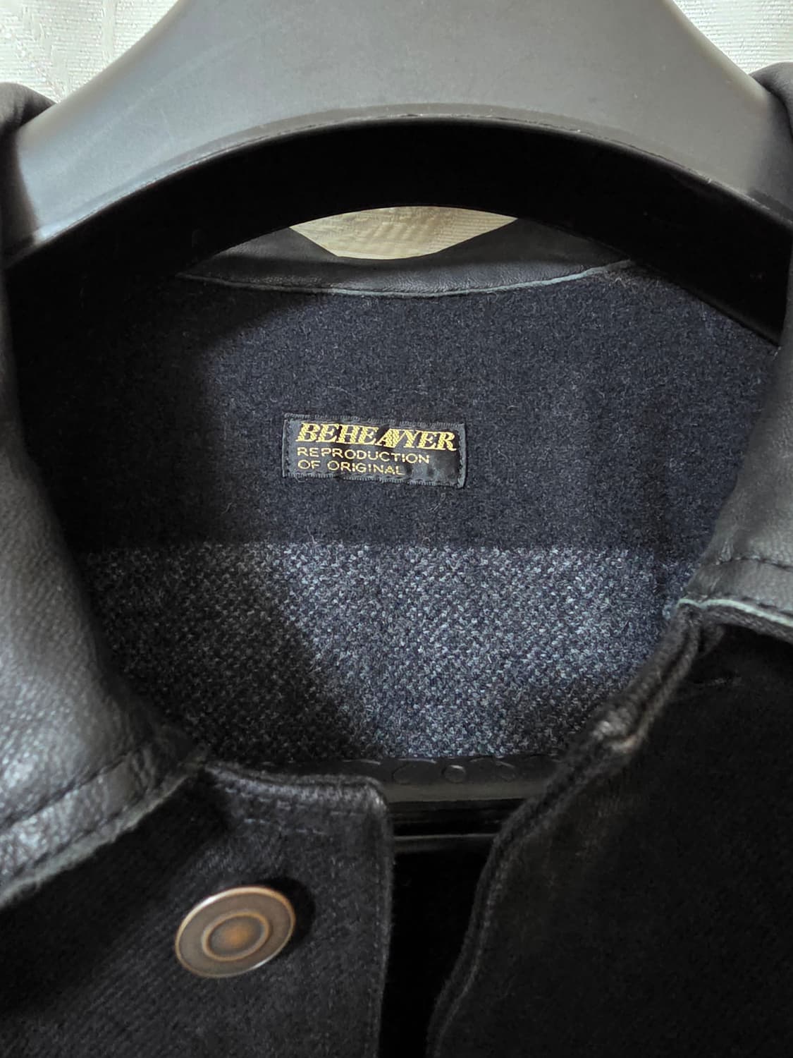 비헤비어 레더 칼라 커버올 4사이즈 상품이미지3