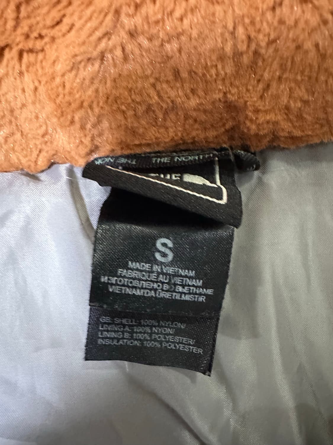 노스페이스 오렌지 900 패딩 자켓 상품이미지4