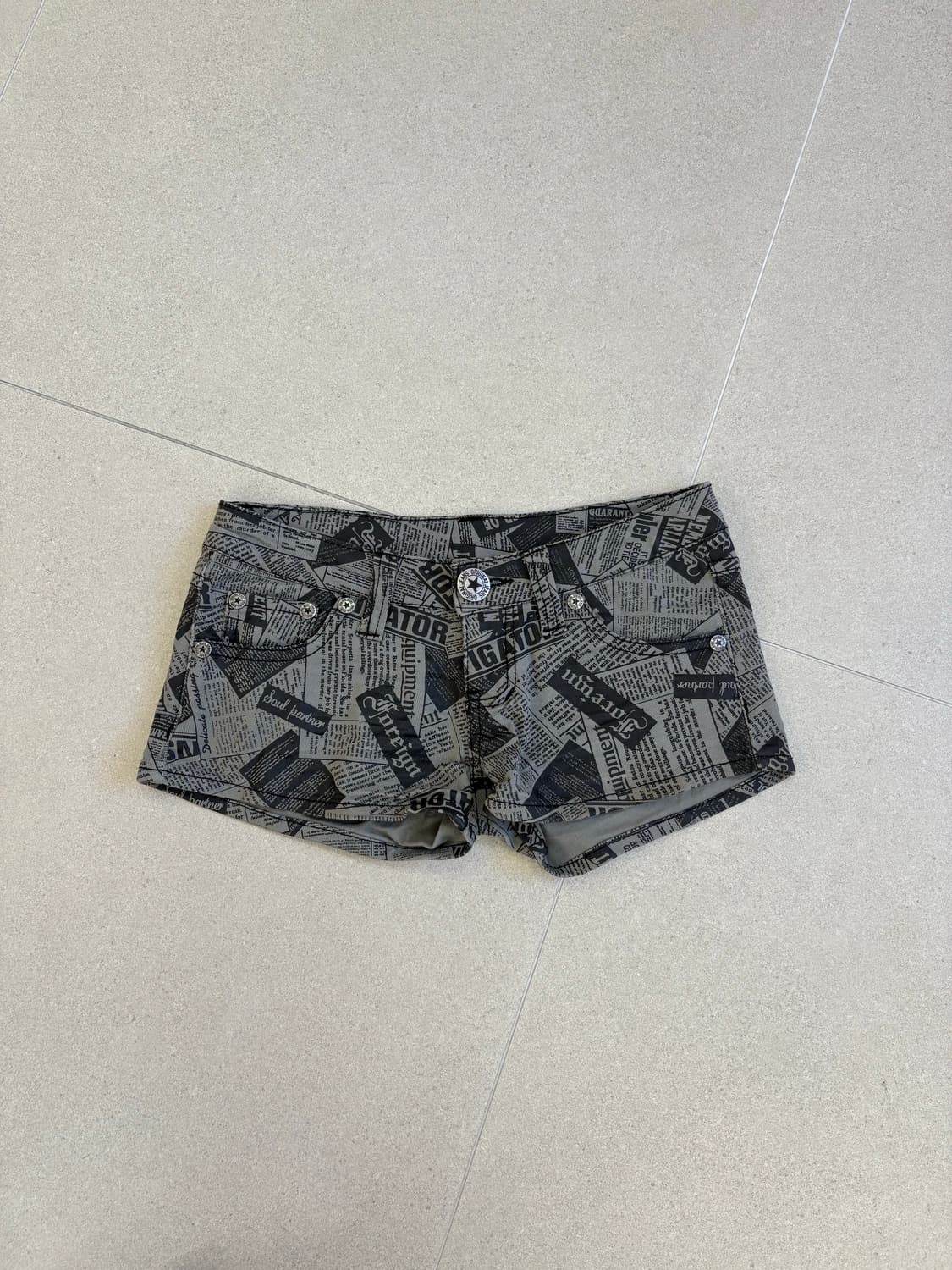 Sky bomber 프린팅 숏츠 상품이미지1