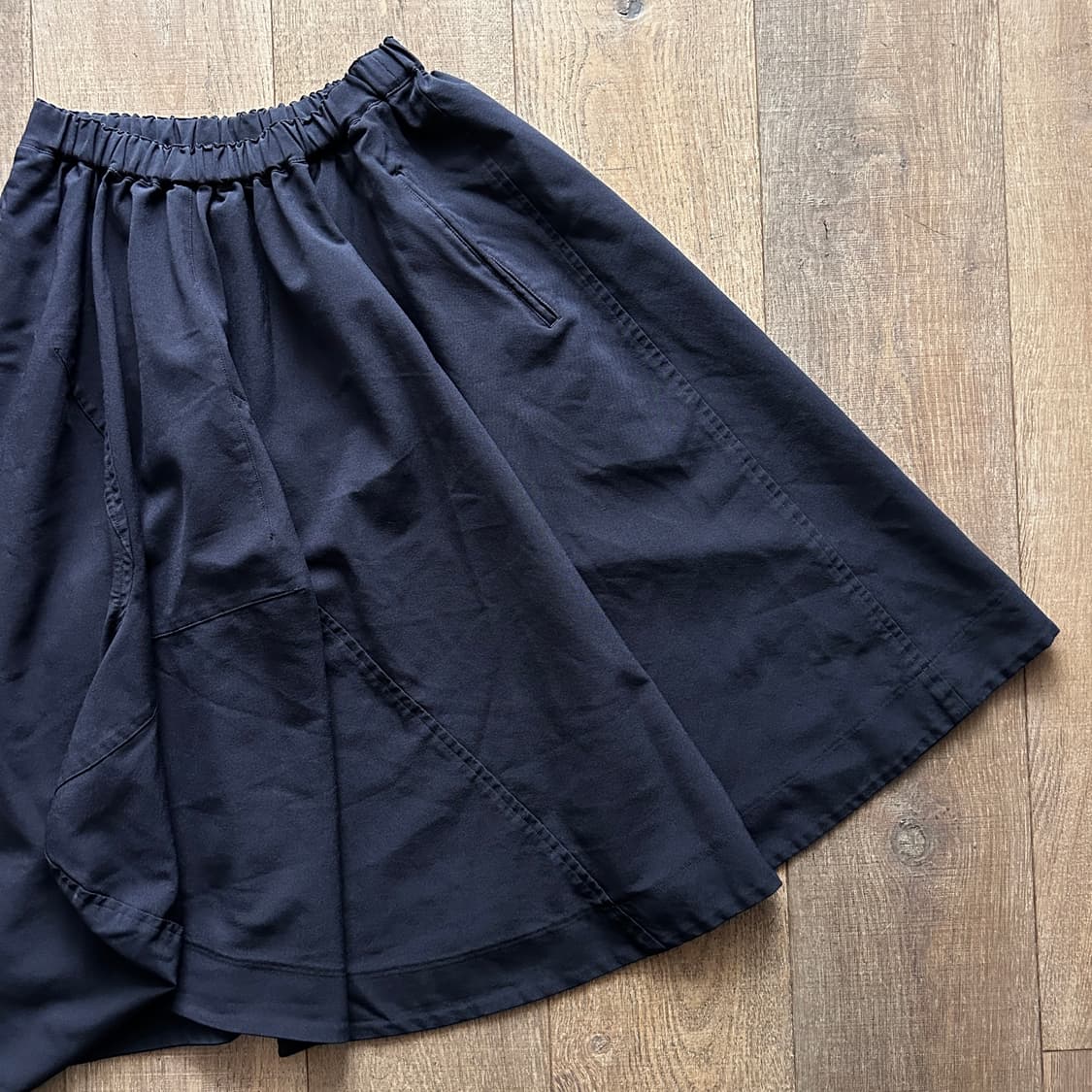 Transformed Cutting Line Skirt 상품이미지5